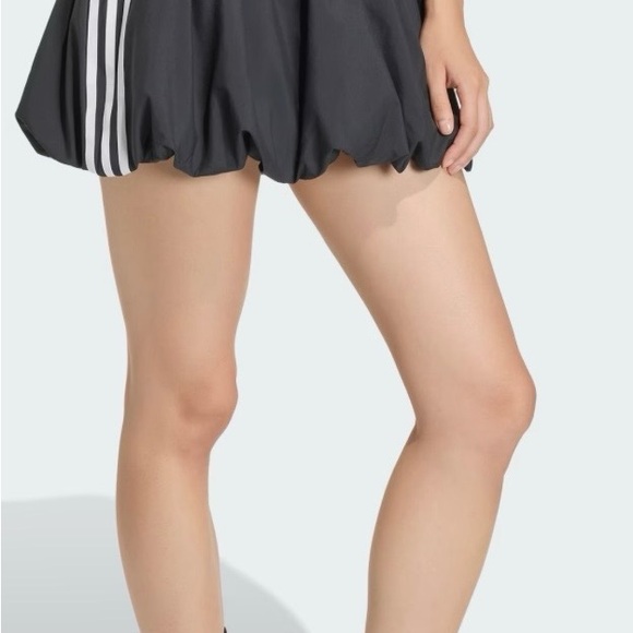 NWT ADIDAS Black Bubble Skirt with White Stripes Accents Size 10 - Picture 9 of 9
